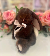 Load image into Gallery viewer, Mink Bonney Bunny Dark - Small
