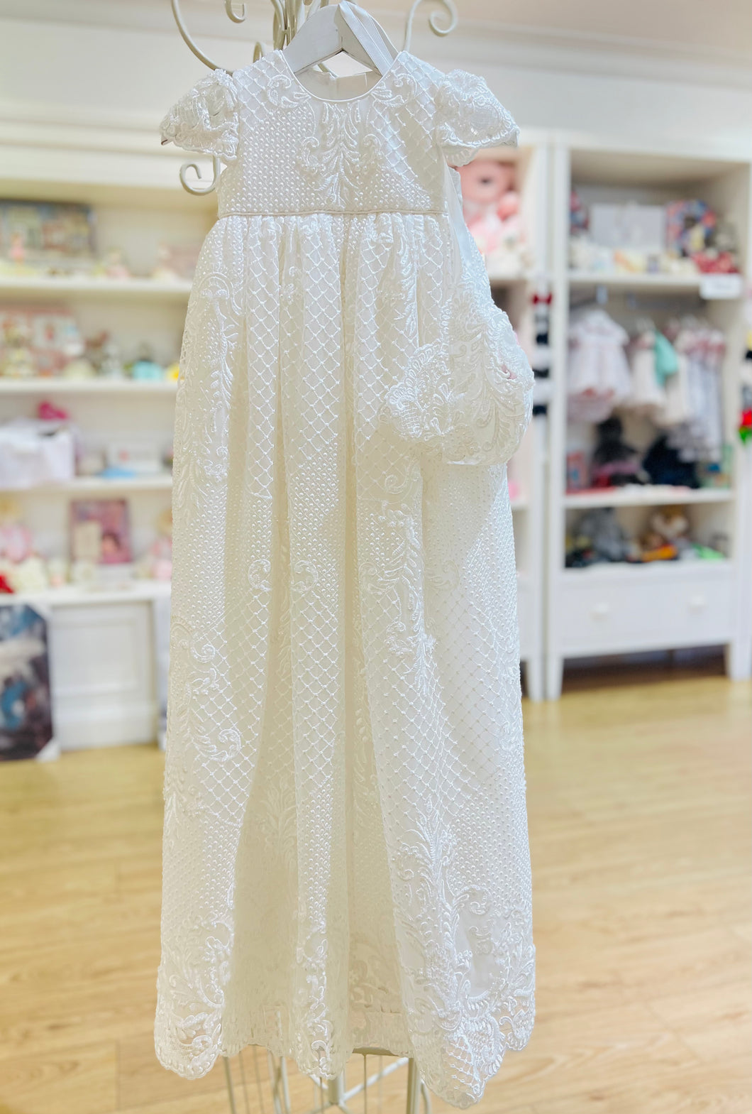 Kiara Lace Gown Set