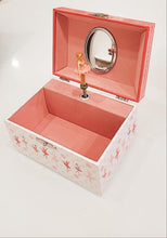 Load image into Gallery viewer, Three Ballerinas Jewellery Box
