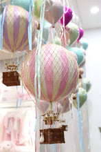 Load image into Gallery viewer, Royal Vintage Hot Air Balloon
